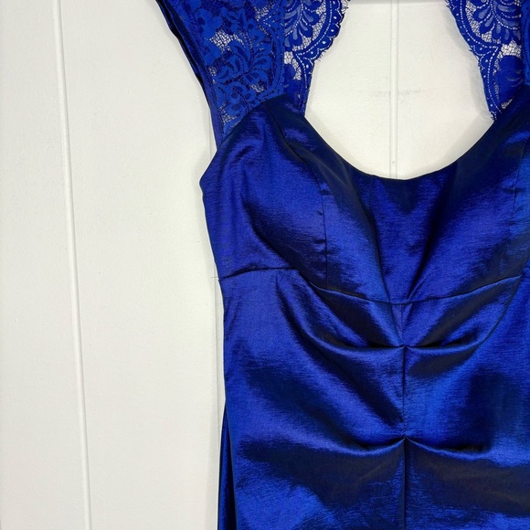 Xscape Cap-Sleeve Lace Ruched Gown Dress Event Evening Royal Blue Women’s Size 8 - Picture 4 of 9